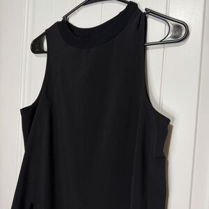 Athleta Tank Top Sleeveless Shirt Women’s XS Black Ribbed Round Neckline Yoga